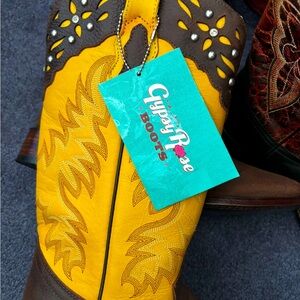 Ladies Cowboy Boots Size 8
